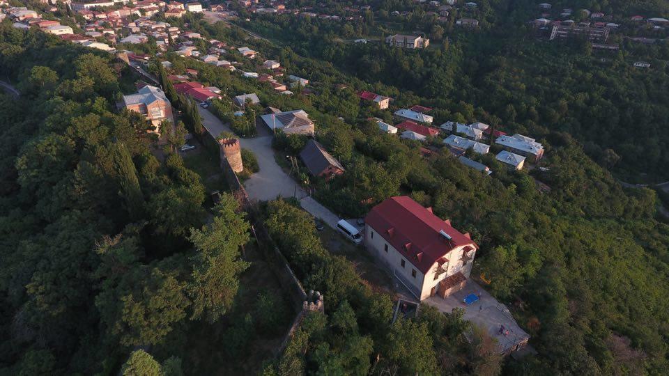 Galavnis Kari Hotel Sighnaghi Exterior photo